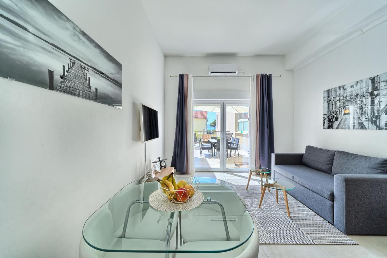 Terrace Apartment Danny Kastela Luaran gambar